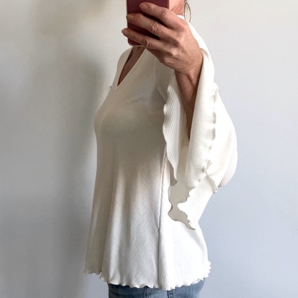 Choker Neck, Bell Sleeve Tunic Top - Picture 4 of 6